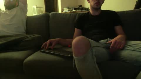 Trev Tone online show from 12-03-25, 04:09