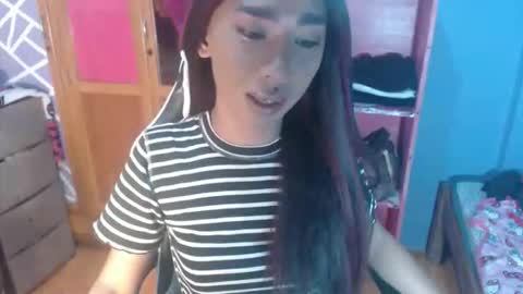 Snapshot of trianglepark chatting on 05-16-26, 02:49 rosario online show from 05-16-26, 02:49