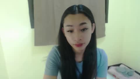 tricia_slut online show from 03-07-25, 09:06