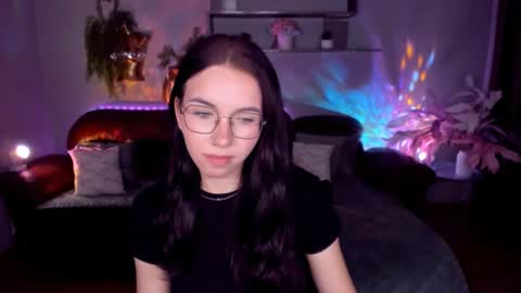 TriciaDaisy online show from 06-29-26, 09:59
