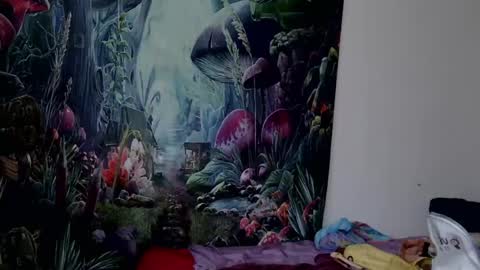 Cassie online show from 05-19-26, 12:16