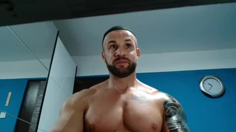 Snapshot of tridentmuscles chatting on 01-12-25, 08:36 tridentmuscles online show from 01-12-25, 08:36