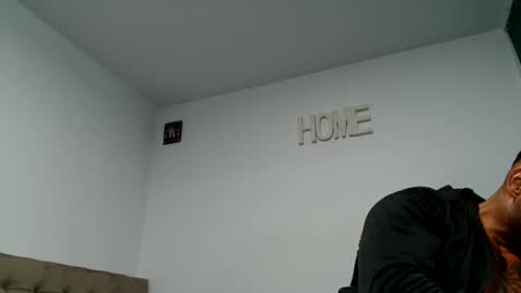 Snapshot of tridentmuscles chatting on 11-09-25, 09:24 tridentmuscles online show from 11-09-25, 09:24