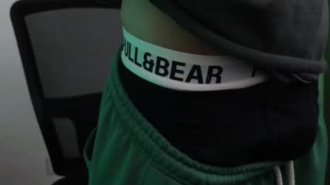 Snapshot of trieone chatting on 12-03-25, 10:35 - trieone online show from 12-03-25, 10:35