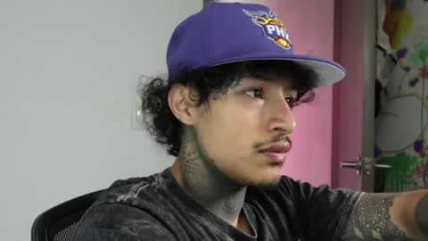 - trieone online show from 04-11-26, 02:32