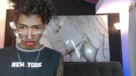 Snapshot of triiangel_latinboy chatting on 04-13-26, 12:38 Johan online show from 04-13-26, 12:38