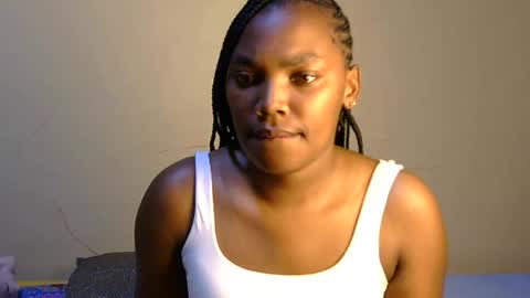 Snapshot of trina_z chatting on 07-18-26, 06:23 trina_z online show from 07-18-26, 06:23