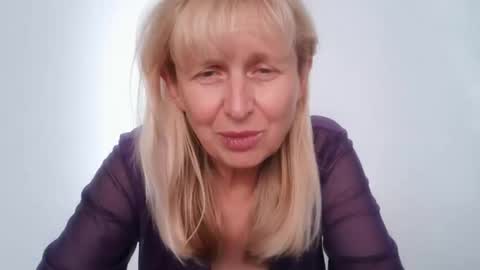 Snapshot of trinaadair chatting on 12-04-25, 10:35 TrinaAdair online show from 12-04-25, 10:35