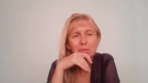 Snapshot of trinaadair chatting on 12-05-25, 12:47 TrinaAdair online show from 12-05-25, 12:47