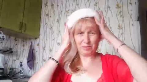 Snapshot of trinaadair chatting on 12-14-25, 10:31 TrinaAdair online show from 12-14-25, 10:31