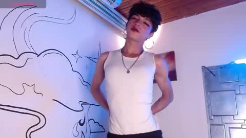 trinity_knox online show from 11-17-25, 04:57