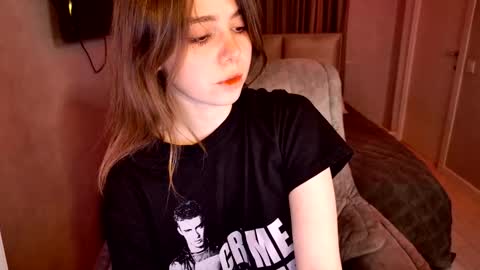 tripleprinces online show from 11-18-25, 05:39