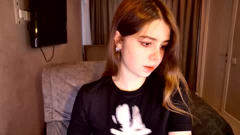 tripleprinces online show from 01-19-26, 07:01