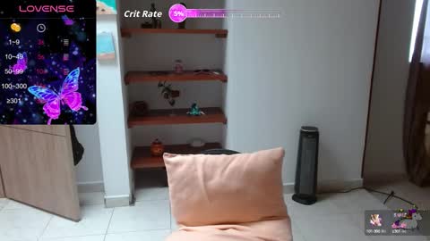 Snapshot of trixie_tangg chatting on 09-10-25, 05:13 Kitty online show from 09-10-25, 05:13