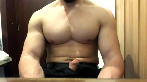 Snapshot of troncq chatting on 03-06-26, 08:27 Troncq online show from 03-06-26, 08:27