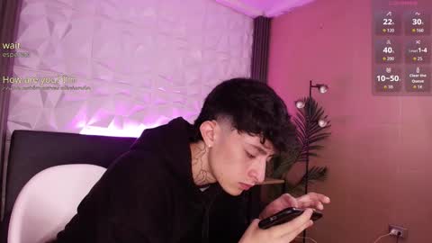 Snapshot of troy_rouge chatting on 11-24-25, 07:24 Troy online show from 11-24-25, 07:24