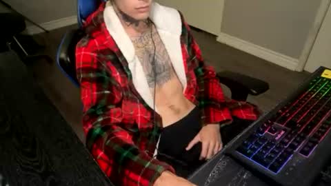 Leo online show from 07-16-26, 02:45