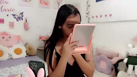 Snapshot of ts_vexana chatting on 02-16-26, 11:28 Dhalia online show from 02-16-26, 11:28