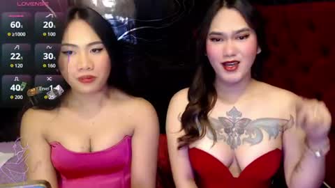 Snapshot of tsasianseductivehot chatting on 06-08-26, 11:43 YourBella online show from 06-08-26, 11:43