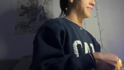 Snapshot of tsj777 chatting on 06-04-26, 02:39 tsj777 online show from 06-04-26, 02:39