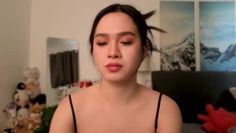 Snapshot of tsnathaliasilvana chatting on 04-19-26, 04:56 Bella Ratbu online show from 04-19-26, 04:56