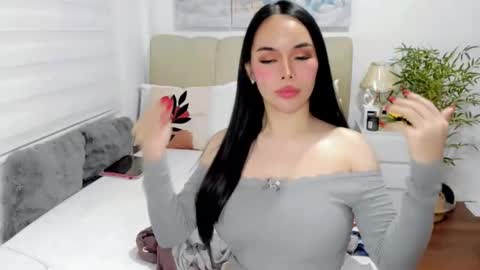 Graciella online show from 03-24-26, 09:58