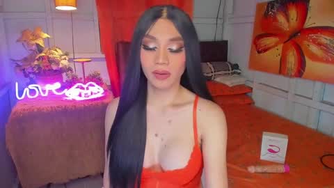 Snapshot of tsqueenselena chatting on 12-05-24, 01:38 Queen Selena online show from 12-05-24, 01:38