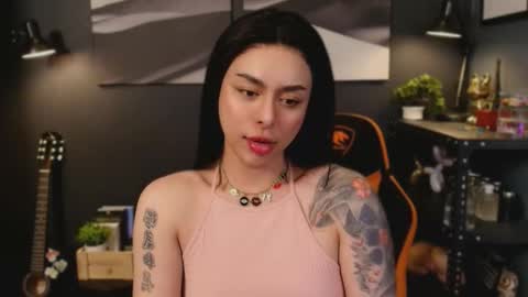tsroyale online show from 10-21-25, 04:08