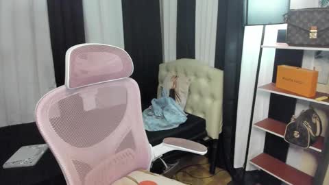 tsuncutmargauxx online show from 11-04-25, 07:02