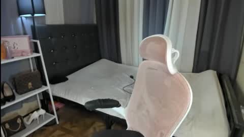 Snapshot of tsuncutmargauxx chatting on 05-04-26, 05:03 tsuncutmargauxx online show from 05-04-26, 05:03