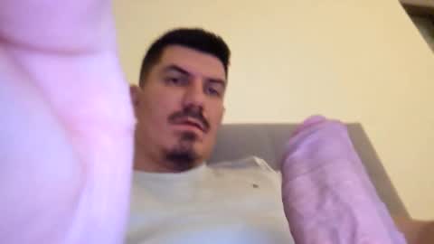 Snapshot of tterm1 chatting on 11-01-25, 10:34 tterm1 online show from 11-01-25, 10:34