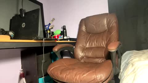 Snapshot of tuamante000 chatting on 03-11-25, 01:26 Stimulation make me Cum in Public or in Pvt online show from 03-11-25, 01:26