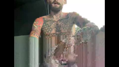 Snapshot of tuhands chatting on 10-14-25, 01:45 Tuhands online show from 10-14-25, 01:45