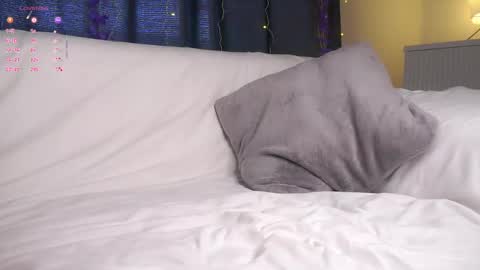 Snapshot of tulastucke chatting on 05-19-26, 01:56 tulastucke online show from 05-19-26, 01:56