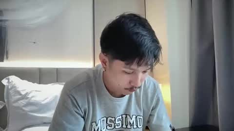 tuling1 online show from 04-15-26, 08:43