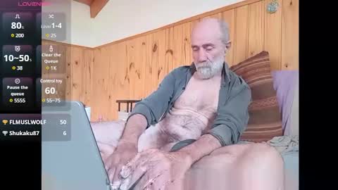 Snapshot of tupapifacu chatting on 01-24-25, 05:00 Papi Facu online show from 01-24-25, 05:00