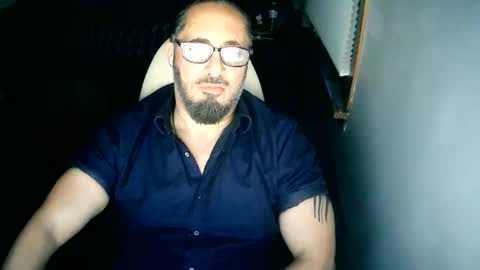 tuscan_taurus online show from 06-06-26, 08:52