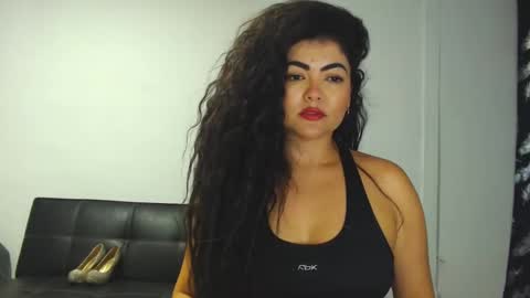 Snapshot of tuti_sex chatting on 09-13-25, 12:32 tuti online show from 09-13-25, 12:32