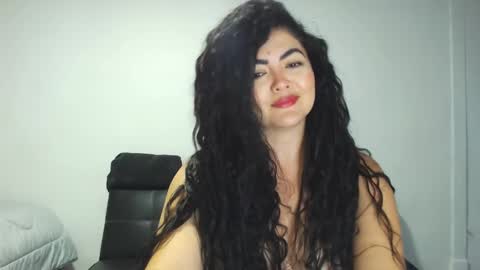 Snapshot of tuti_sex chatting on 10-02-25, 02:40 tuti online show from 10-02-25, 02:40