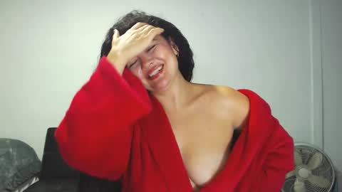 Snapshot of tuti_sex chatting on 10-22-25, 04:35 tuti online show from 10-22-25, 04:35