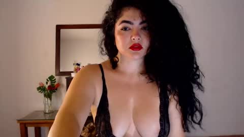 Snapshot of tuti_sex chatting on 05-29-26, 01:14 tuti online show from 05-29-26, 01:14