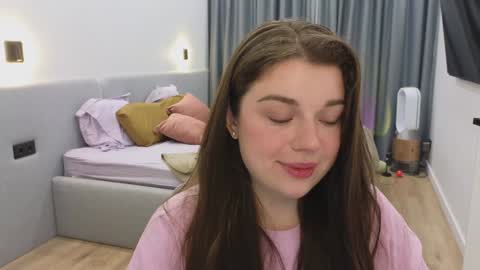 Ariana online show from 01-29-25, 09:17