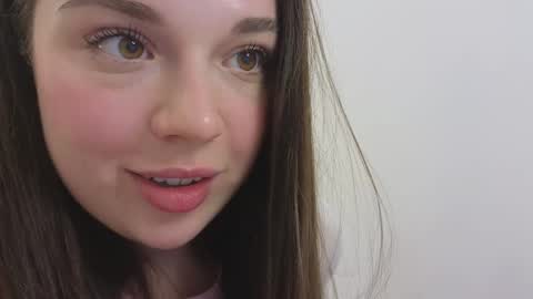 Ariana online show from 03-08-25, 11:39