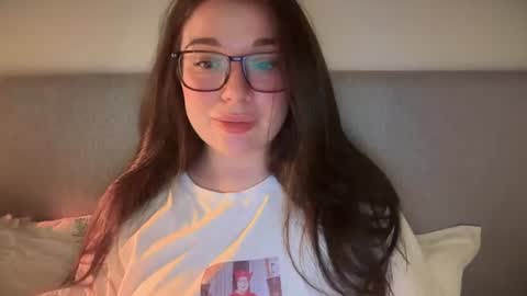 Ariana online show from 07-18-26, 08:12