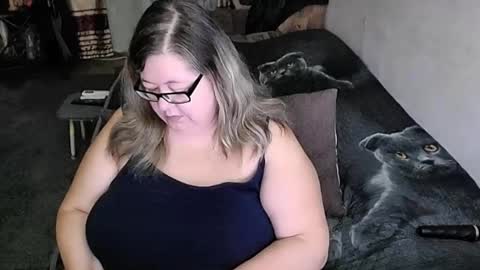 Lana online show from 02-20-26, 11:38