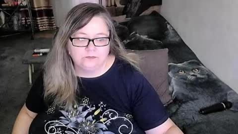 Lana online show from 04-21-26, 12:34