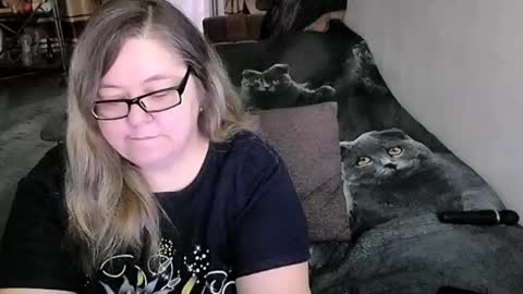 Lana online show from 04-26-26, 01:36