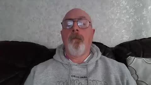 Snapshot of twatcockandballs chatting on 03-08-25, 04:39 twatcockandballs online show from 03-08-25, 04:39