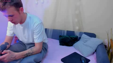 Angus online show from 02-01-26, 07:34