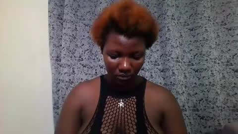 twerker_lyly online show from 11-09-25, 12:03